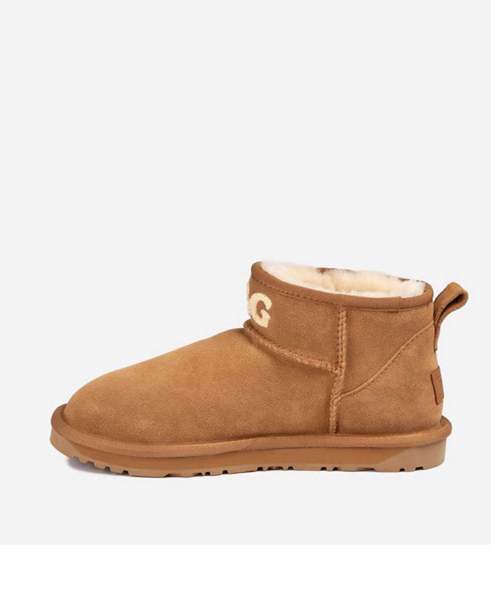 Women's UGG Ultra Mini Logo Boot | Red Kado