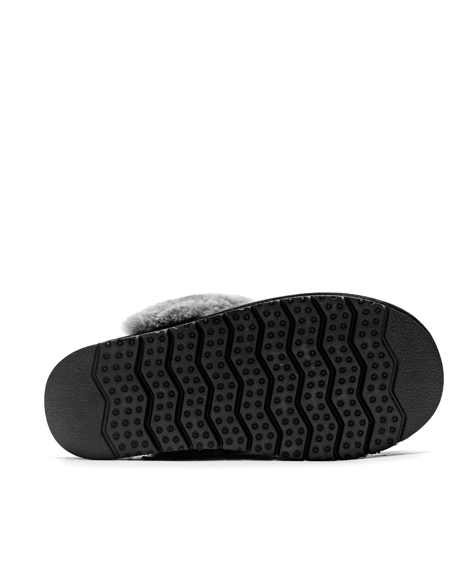 Women's UGG Fuzzy Slipper | Red Kado