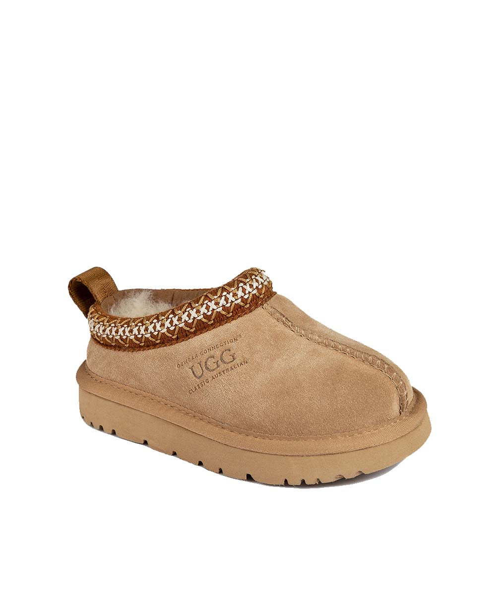 Kid’s UGG Tassy Moccasin in Sand | Red Kado